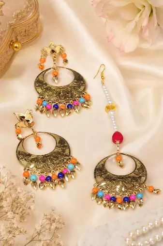 Rang Accent Peepal Patti Earrings Tikka Set