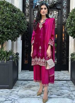 Pink velvet embroidered palazzo set 1