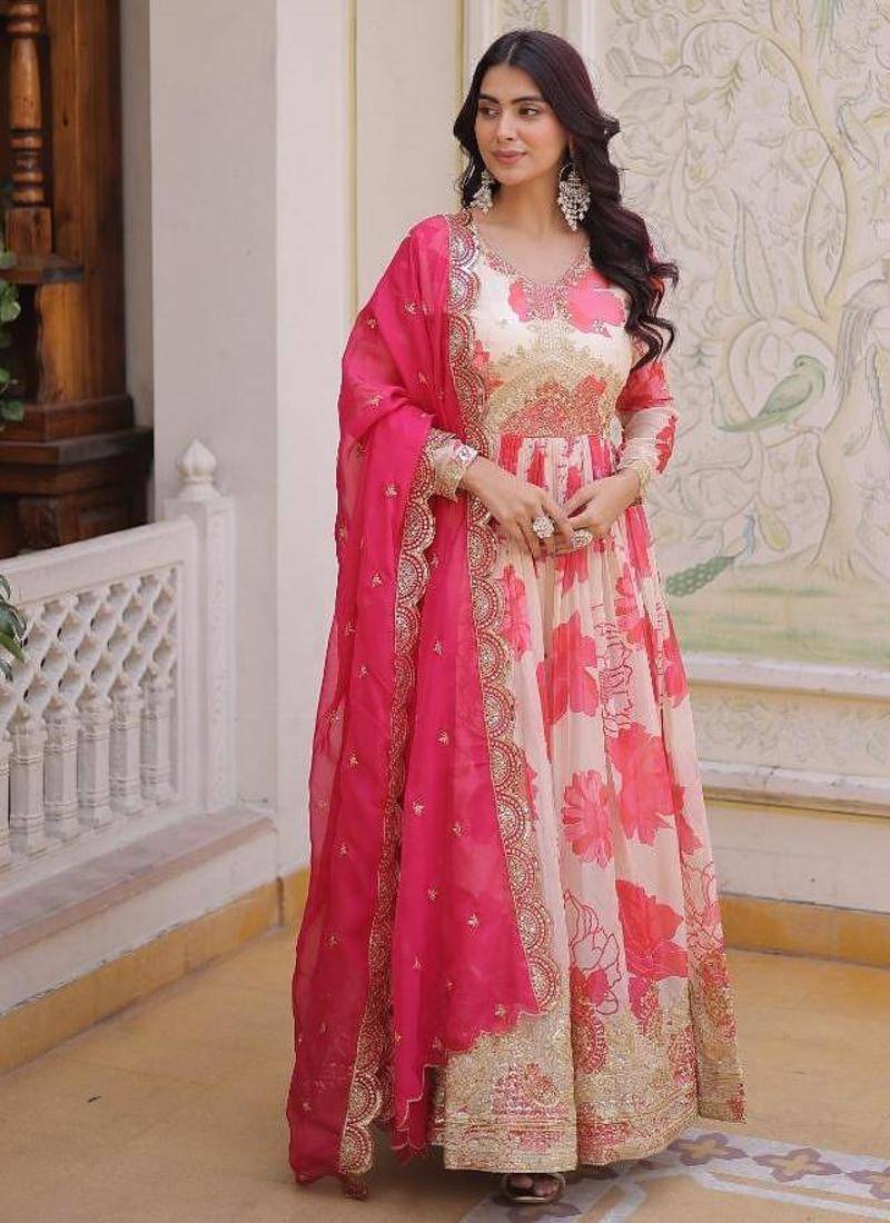 Pink silk blend printed flared gown set