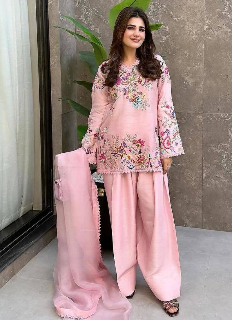 Pink crepe embroidered farshi salwar kameez