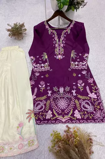 Purple crepe embroidered kurta set