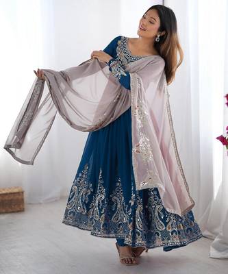 Teal georgette embroidered flared gown set 3