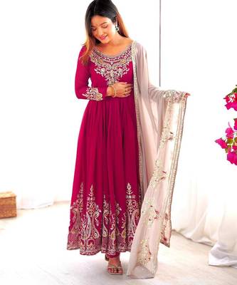 Pink georgette embroidered flared gown set 3