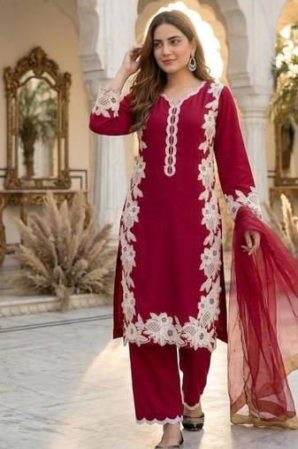 Red silk blend embroidered palazzo set