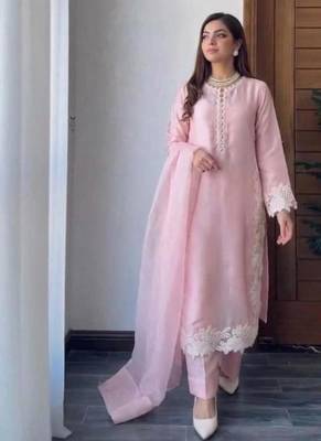 Pink silk blend embroidered palazzo set 3