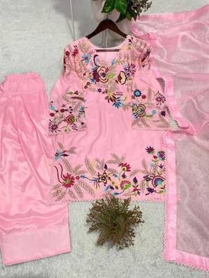 Pink silk blend embroidered salwar kameez 2