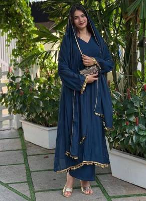 Dark blue silk blend lace anarkali set 3