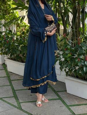 Dark blue silk blend lace anarkali set 4