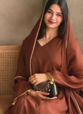 Brown silk blend lace anarkali set 2