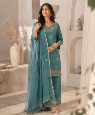 Teal silk blend embroidered salwar kameez 2