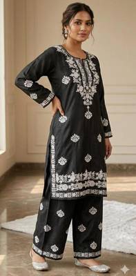 Black rayon embroidered kurta set 1