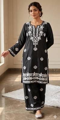 Black rayon embroidered kurta set 3