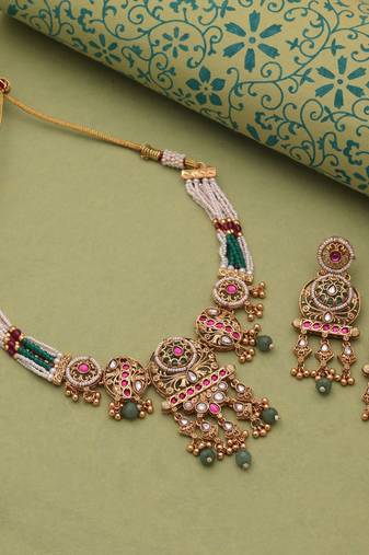 Multi color matte gold kundan choker set