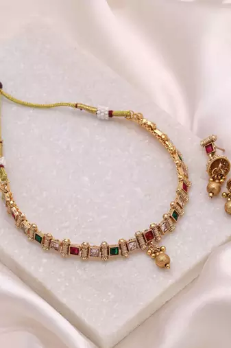 Rani & green color matte gold kundan necklace set