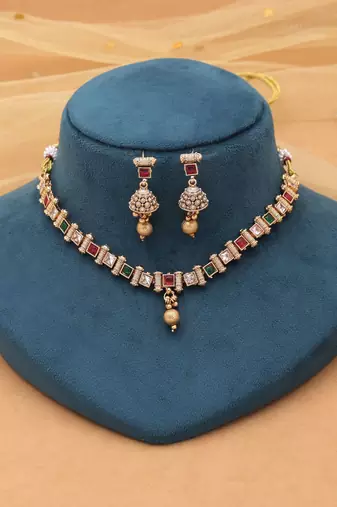 Rani & green color matte gold kundan necklace set