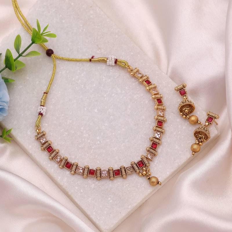 Rani color matte gold kundan necklace set