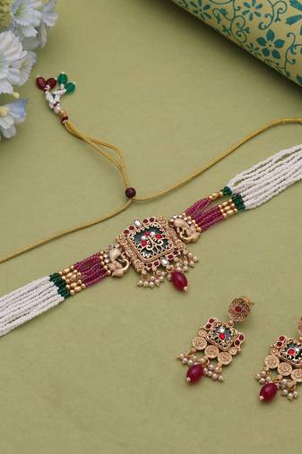 Multi color matte gold choker kundan set