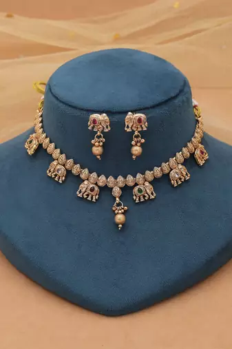 Rani & green color royal kundan necklace set