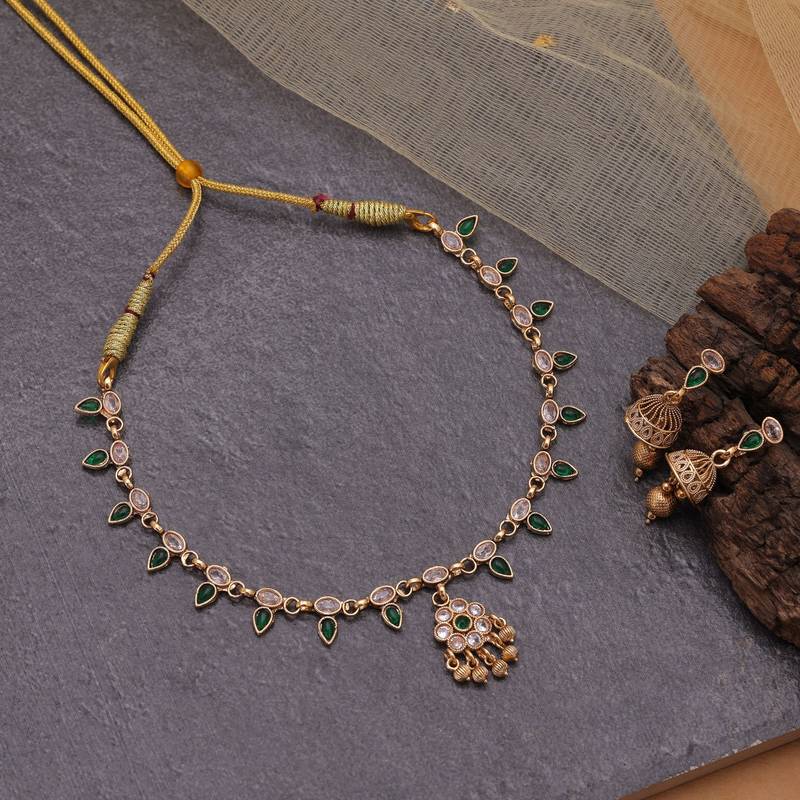 Green color premium kundan necklace set