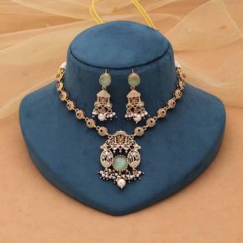 Pista green color matte gold kundan set 2
