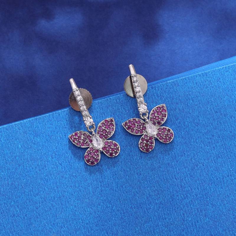 Rani color sparkling diamond earrings