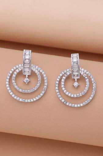 Silver color party wear earrings