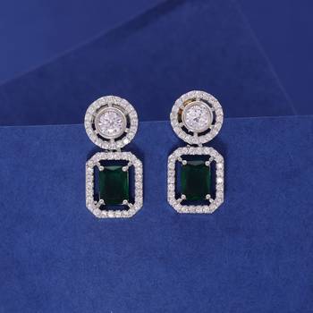 Green color crystal diamond earrings 2