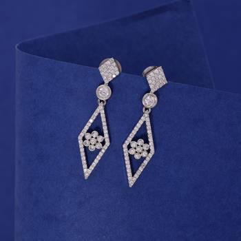 Silver color fashion diamond earrings 2