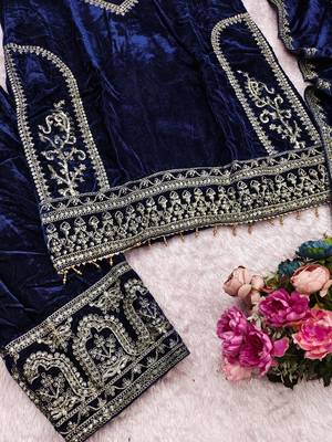 Navyblue velvet embroidered straight kurta pant set with dupatta 4