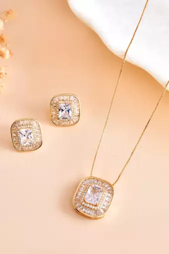 square pendant chain with stone – gold finish statement pendant chain for women