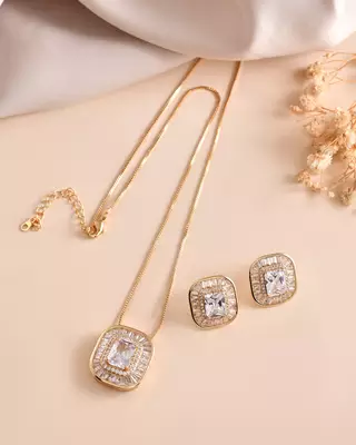 square pendant chain with stone – gold finish statement pendant chain for women 2