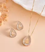 Elegant teardrop crystal pendant chain for women  premium gold finish statement pendant set