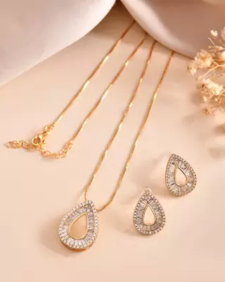 Elegant teardrop crystal pendant chain for women  premium gold finish statement pendant set 2