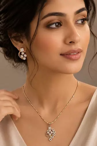 Premium designer pendant chain set with gold polish finish