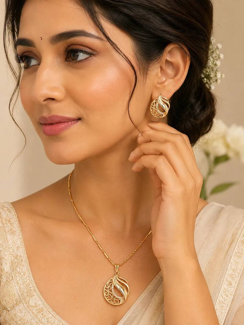 Stylish circular spiral pendant chain set with earrings for women