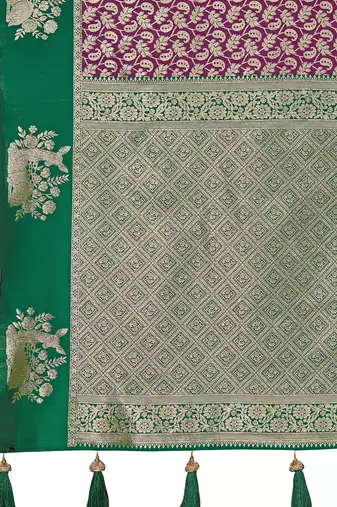 Designer banarasi purple silk saree elegant gold zari work with contrast green border wedding reception party wear saree