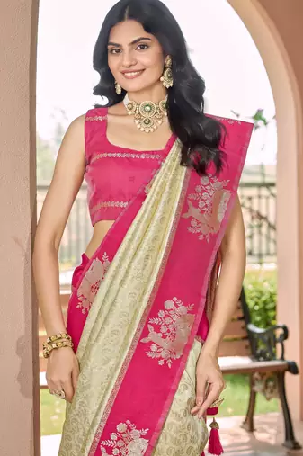 Designer banarasi cream silk saree elegant gold zari work with contrast pink border wedding reception party wear saree