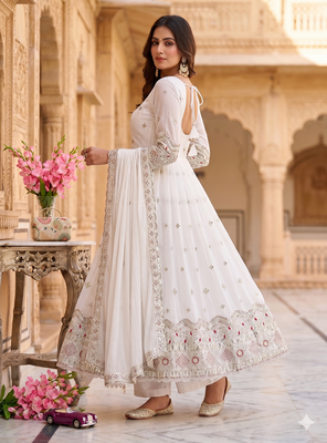  off-white anarkali suit for wedding 3
