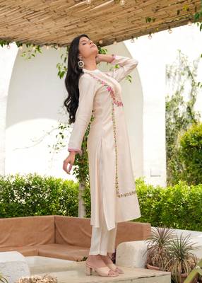 Ivory Floral Resham Emrboidered A-Line Silk Kurta Set-2 3