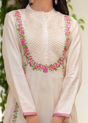 Ivory Floral Resham Emrboidered A-Line Silk Kurta Set-2 5