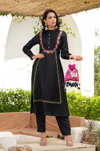 Black Floral Resham Emrboidered A-Line Silk Kurta Set - 2