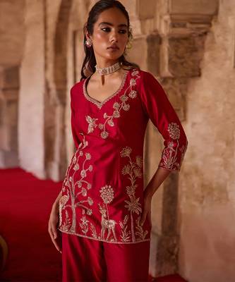 Crimson red embroidered cupro silk sharara set 4