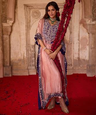 Rose pink embroidered tissue kaftan set 5