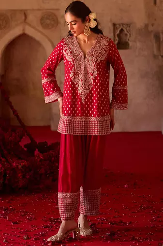 Crimson red embroidered cupro silk farsi kurta set