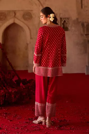 Crimson red embroidered cupro silk farsi kurta set