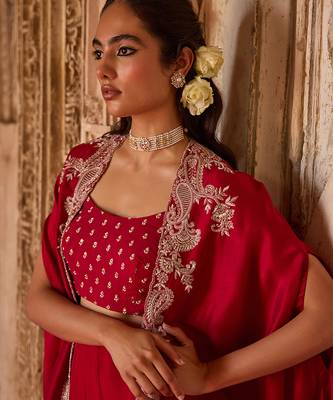 Crimson red embroidered cupro silk cape palazzo set 3