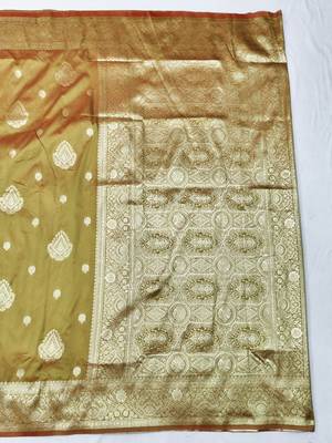 Mehendi zari woven silk traditional saree with blouse piece 2