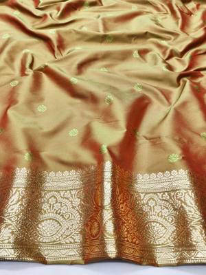 Mehendi zari woven silk traditional saree with blouse piece 4