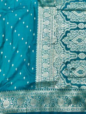 Blue zari woven silk traditional saree with blouse piece 5