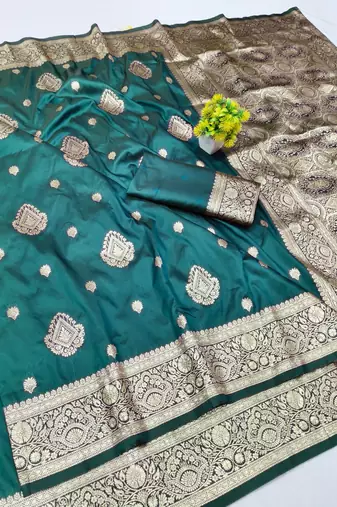 Dark blue zari woven silk traditional saree with blouse piece